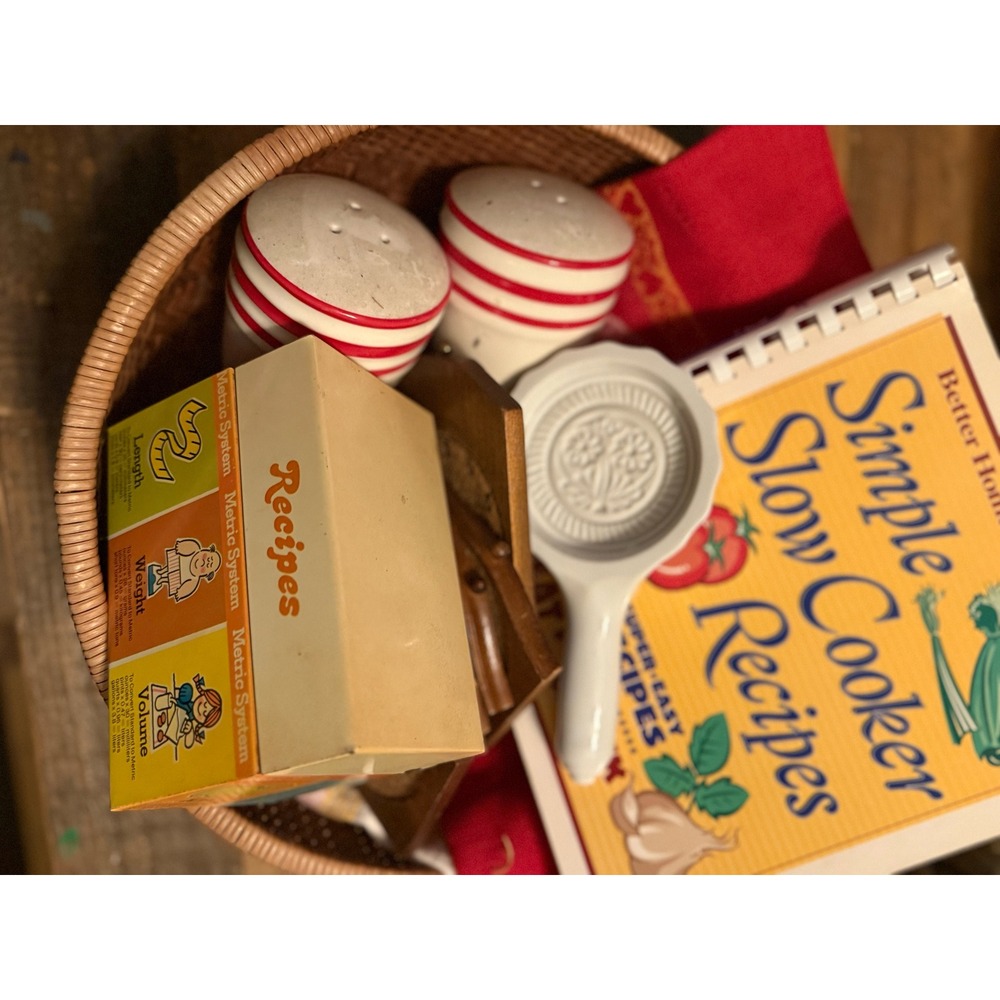 Vintage Kitchen Gift Basket Slow Cooker Cookbook Recipe Box Shakers Butter Mold